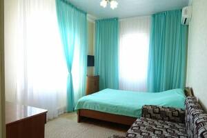 Изображение Изображение: 3-х местный «Стандарт» с балконом и видом на море #1 #1