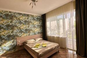 Изображение Изображение: Трехместный номер Комфорт #1 #2