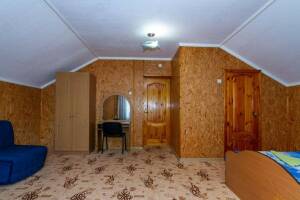 Изображение Изображение: Четырехместный номер стандарт. 2 этаж #1 #5