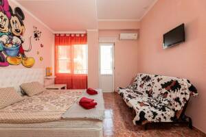 Изображение Изображение: Стандартный трехместный номер #1 #4