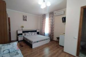 Изображение Изображение: Четырёхместный номер с удобствами № 3 #1 #3