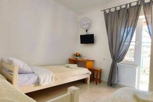 Изображение Изображение: «Эконом» трехместный #1 #2