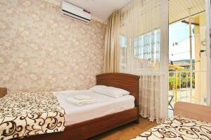 Изображение Изображение: Полулюкс 3х местный с балконом #1 #7