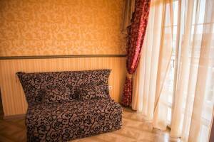 Изображение Изображение: «Полулюкс» 3-х местный с балконом #1 #3