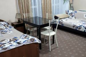 Изображение Изображение: Комфорт+ 4−5-и местный с кухней (с отд. входом) #1 #2