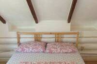 Изображение Изображение: Трехместный номер (3-й этаж деревянный дом) #1 #2