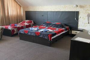 Изображение Изображение: НОВЫЕ номера 3-х местный (личный Балкон) #1 #7