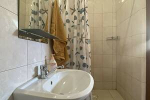 Изображение Изображение: Трёхместный номер с удобствами #1 #4