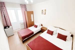 Изображение Изображение: Трехместный двуспальная +односпальная #1 #2