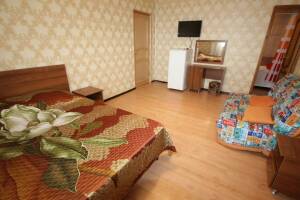 Изображение Изображение: 4 мест. со всеми удобствами с видом на море (3эт) #1 #2