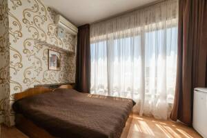 Изображение Изображение: Трехместный номер с дополнительным местом #1 #7