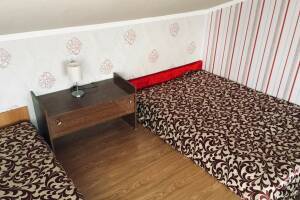 Изображение Изображение: Трехместная комната «Розовая» на 3-м этаже #1 #7