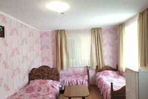 Изображение Изображение: Трехместный номер второй этаж (персиковая) #1 #8