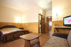 Изображение Изображение: Номер 3-х местный без балкона #1 #2