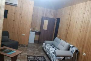 Изображение Изображение: № 16 Четырехместный номер с доп. местом и балконом #1 #8