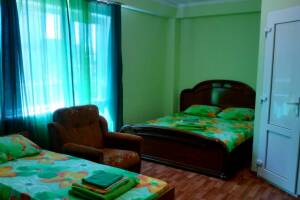 Изображение Изображение: Однокомнатный 3-х местный номер класса «Люкс» #1 #4