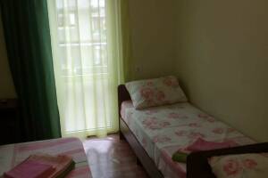 Изображение Изображение: Однокомнатный 4-х местный номер класса «Люкс» #1 #5