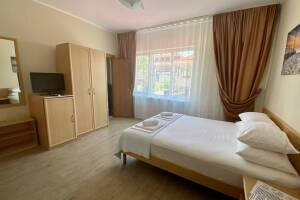 Изображение Изображение: Трехместный номер #1 #2