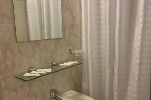 Изображение Изображение: Трёхместный номер на первом этаже с балконом #1 #7