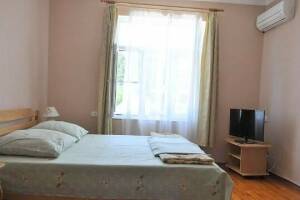 Изображение Изображение: Двухкомнатный 2-х местный полулюкс #1 #3