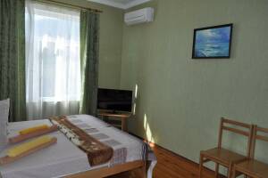 Изображение Изображение: Двухкомнатный 3-х местный полулюкс #1 #4