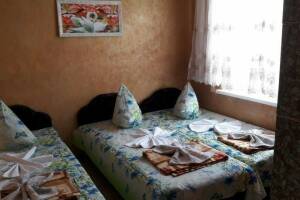 Изображение Изображение: Комната с удобствами 3-х местный 2 этаж #1 #16