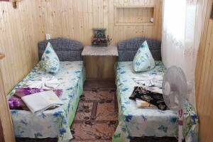 Изображение Изображение: Домик на семью с удобствами во дворе #1 #15