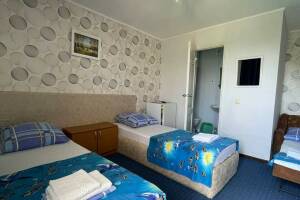 Изображение Изображение: Стандарт с видом на море, 1-й этаж (на 2−3 чел) #1 #2