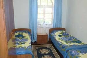 Изображение Изображение: 3х местный «эконом» с удобствами на этаже #1 #9