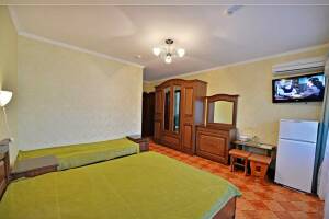 Изображение Изображение: Трехместная комната балконом #1 #13