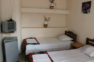 Изображение Изображение: 3-х местный номер с удобствами #1 #2