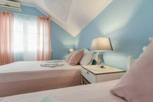 Изображение Изображение: 3-х местный #1 #2