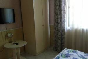 Изображение Изображение: 2 комнатный с удобствами, кухней, вид на море № 13 #1 #15