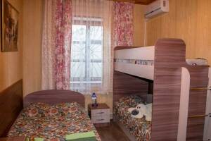 Изображение Изображение: Однокомнатный с общей душевой 4 чел. (1 этаж) #1 #1