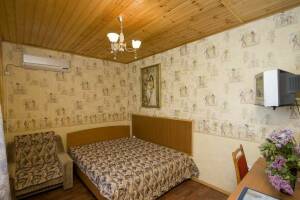 Изображение Изображение: Двухкомнатный номер 1, 4 чел. (3 этаж) #1 #9