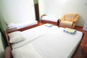 Изображение Изображение: Четырехместный «Люкс» с балконом #1 #3