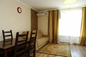 Изображение Изображение: Половина дома с отдельным входом #1 #1