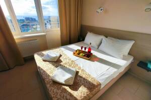 Изображение Изображение: 2х местный полулюкс с балконом и видом на море #1 #9