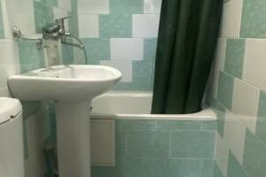 Изображение Изображение: Трехместный «Стандарт» с ванной на этаже #1 #2