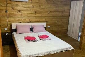 Изображение Изображение: Домик на 2 человека с удобствами и верандой #1 #2