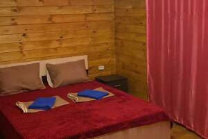 Изображение Изображение: Домик на 3 человека с удобствами и верандой #1 #3