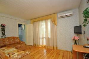 Изображение Изображение: № 7 Четырёхкомнатные апарт. с Лоджией, 3-й этаж #1 #6