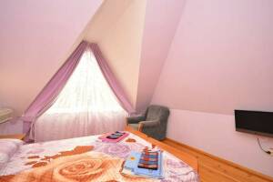 Изображение Изображение: № 8 Двухуровневый Трёхкомнатный номер с лоджией #1 #7