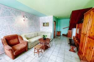 Изображение Изображение: 2-х этажный таунхаус 3-х комнатный 7-местный #1 #6