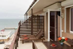 Изображение Изображение: Видовой двухкомнатный номер (вид на море и горы) #1 #11