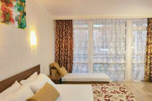 Изображение Изображение: 3-х местный комфорт с балконом #1 #10