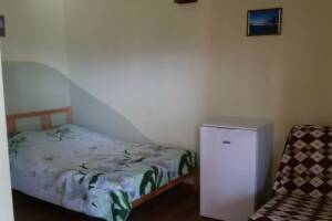 Изображение Изображение: 3-х местный номер (2 этаж) #1 #2