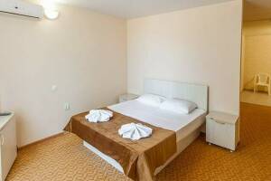 Изображение Изображение: 4-х местный без балкона #1 #5