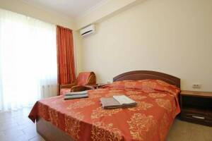 Изображение Изображение: 2-х комнатный номер с балконом #1 #7