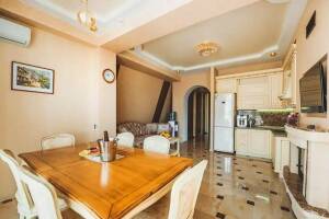 Изображение Изображение: 4-х местные «Семейные апартаменты премиум» #1 #11